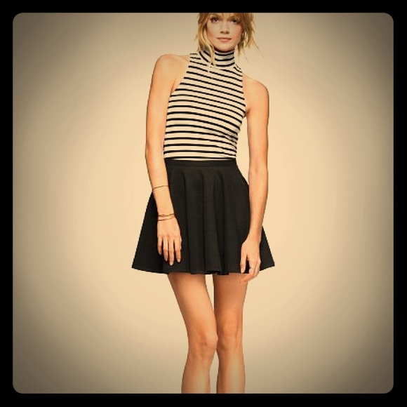 Victoria's Secret Dresses & Skirts - Victoria’s Secret Black Full Ponte skater skirt